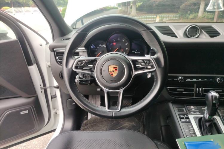 Used Porsche Macan 2020 Macan 2.0T Steering Wheel