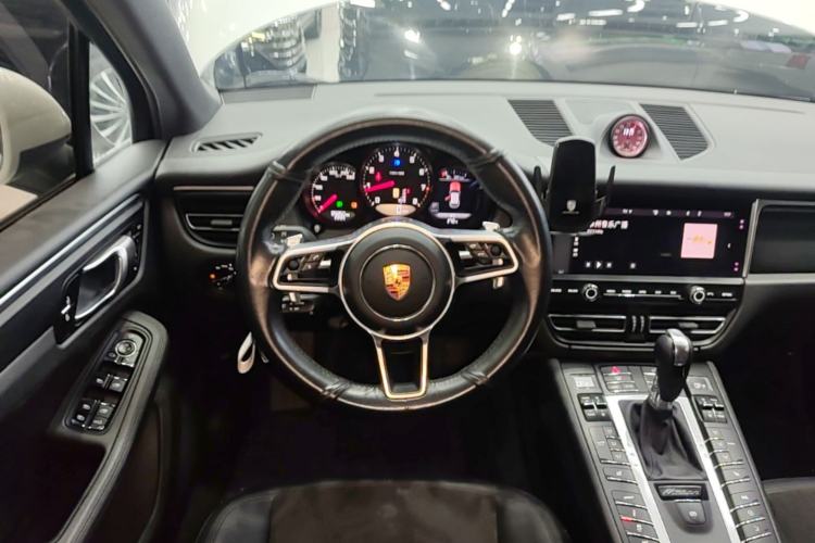 Used Porsche Macan 2020 Macan 2.0T Steering Wheel