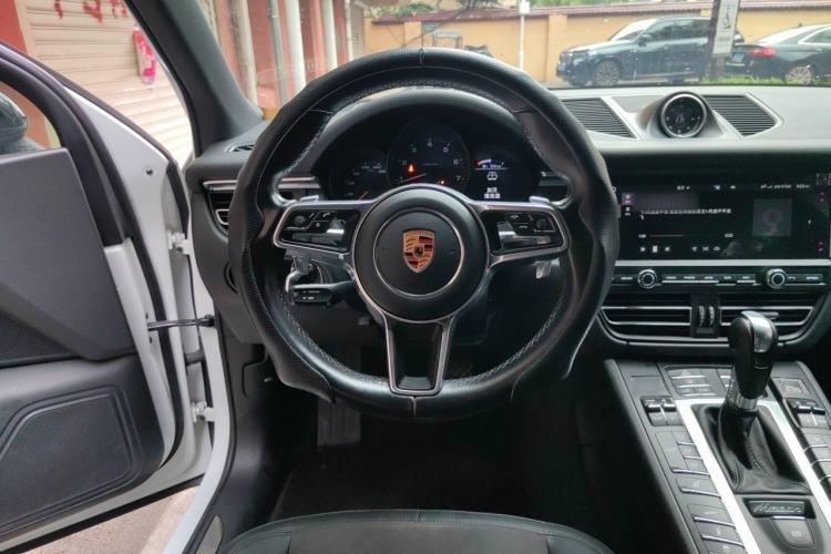 Used Porsche Macan 2020 Macan 2.0T Steering Wheel