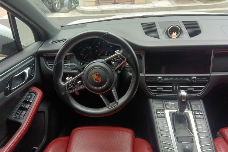 Used Porsche Macan 2020 Macan 2.0T Steering Wheel