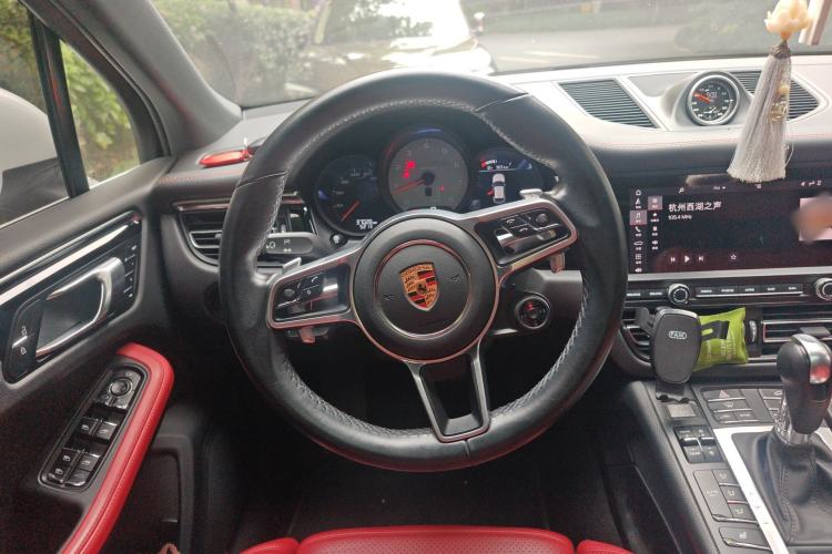 Used Porsche Macan 2020 Macan S 3.0T Steering Wheel
