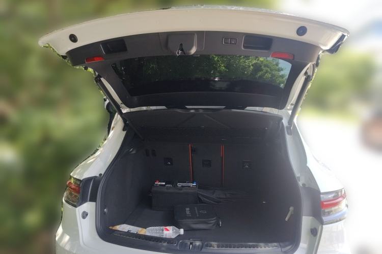 Used Porsche Macan 2020 Macan 2.0T Trunk