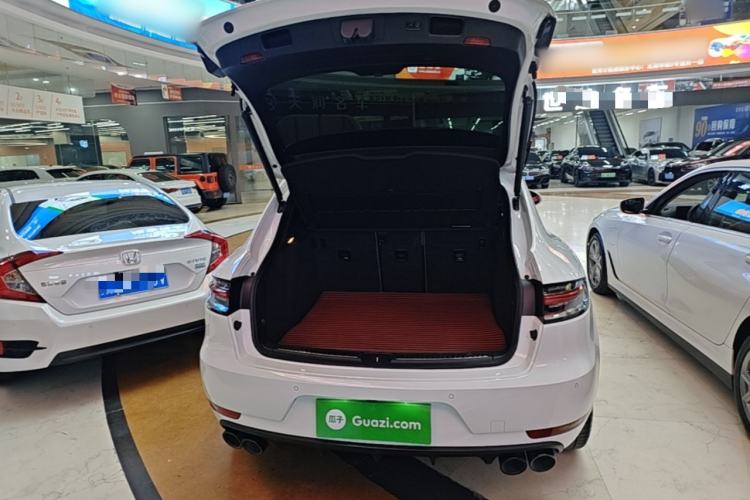 Used Porsche Macan 2020 Macan S 3.0T Trunk