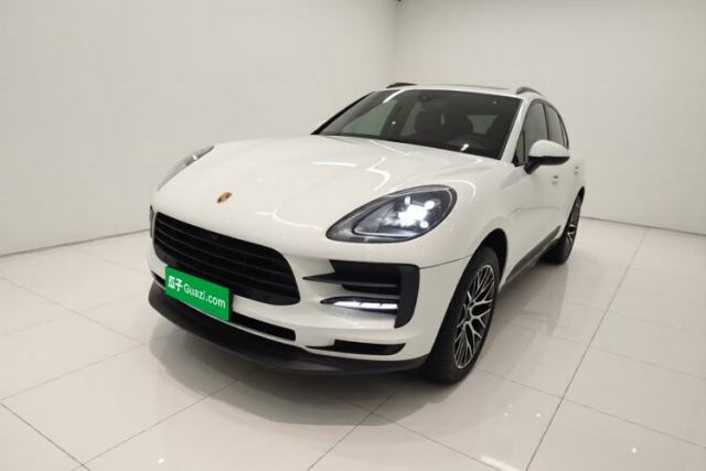 Porsche Macan 2020 Macan 2.0T с пробегом