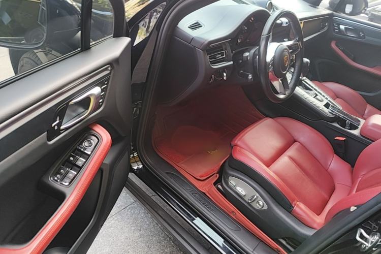 Used Porsche Macan 2021 Macan 2.0T Driver Seat