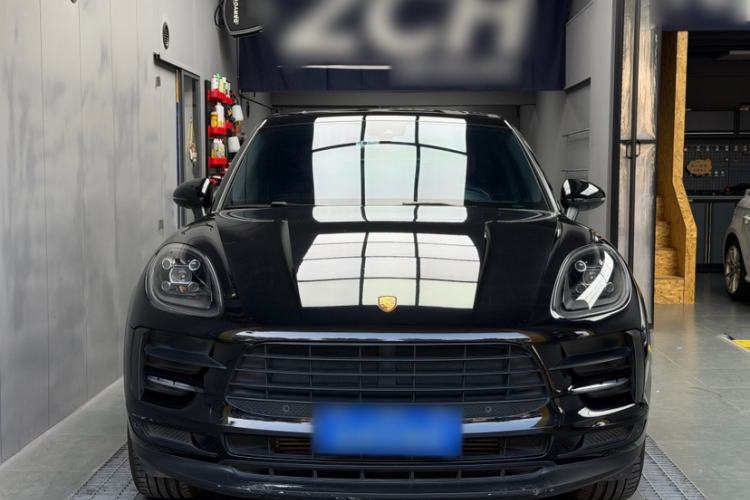 Used Porsche Macan 2021 Macan 2.0T Exterior 5