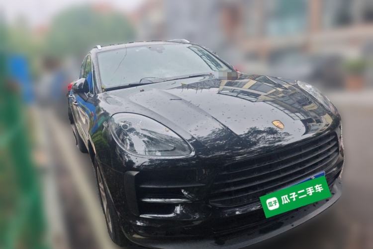 Used Porsche Macan 2021 Macan 2.0T Front Right 45 Deg