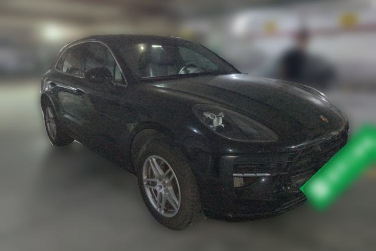 Used Porsche Macan 2021 Macan S 3.0T Front Right 45 Deg