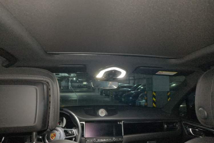 Used Porsche Macan 2021 Macan S 3.0T Headliner