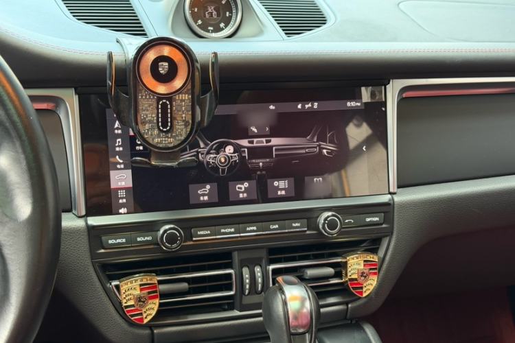 Used Porsche Macan 2021 Macan 2.0T Interior 12