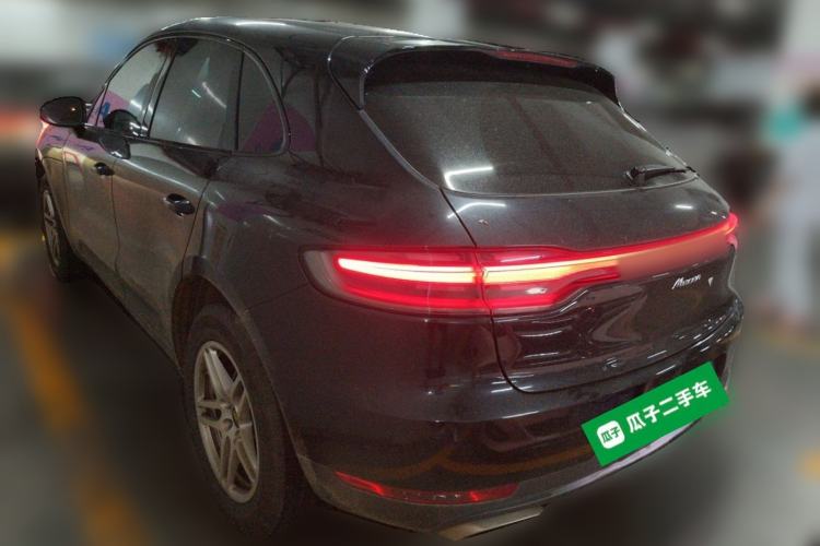 Used Porsche Macan 2021 Macan 2.0T Rear Left 45 Deg