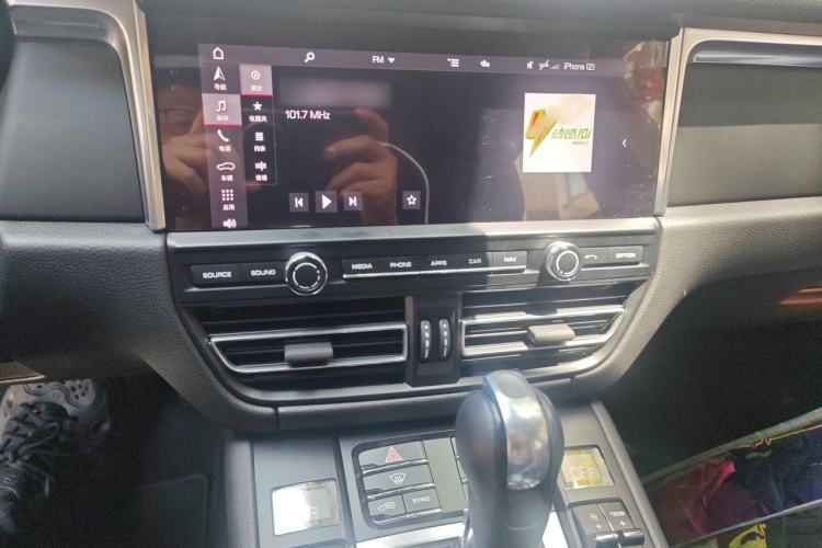 Used Porsche Macan 2021 Macan 2.0T Audio And AC Panel