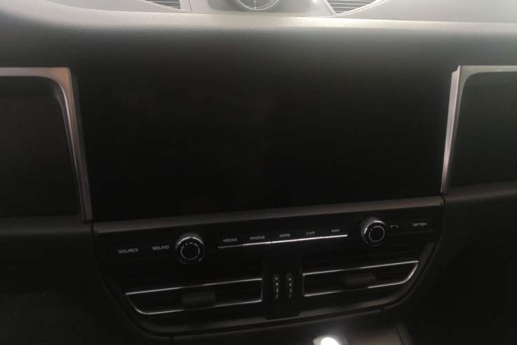 Used Porsche Macan 2021 Macan 2.0T Audio And AC Panel