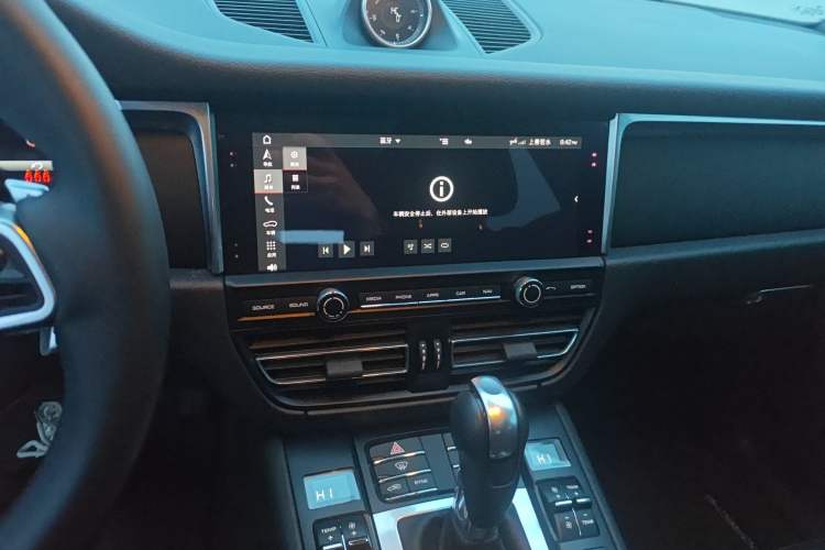 Used Porsche Macan 2021 Macan 2.0T Audio And AC Panel