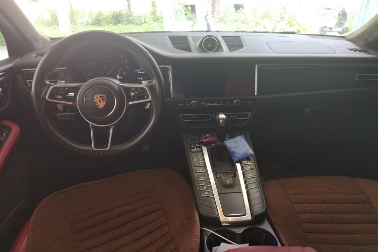 Used Porsche Macan 2021 Macan 2.0T Center Console