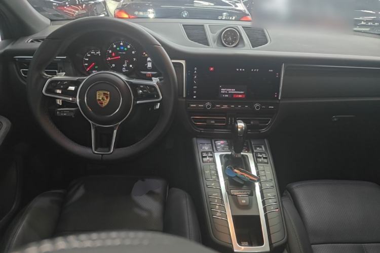 Used Porsche Macan 2021 Macan 2.0T Center Console