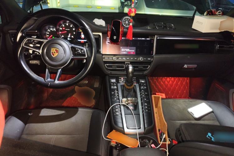 Used Porsche Macan 2021 Macan 2.0T Center Console