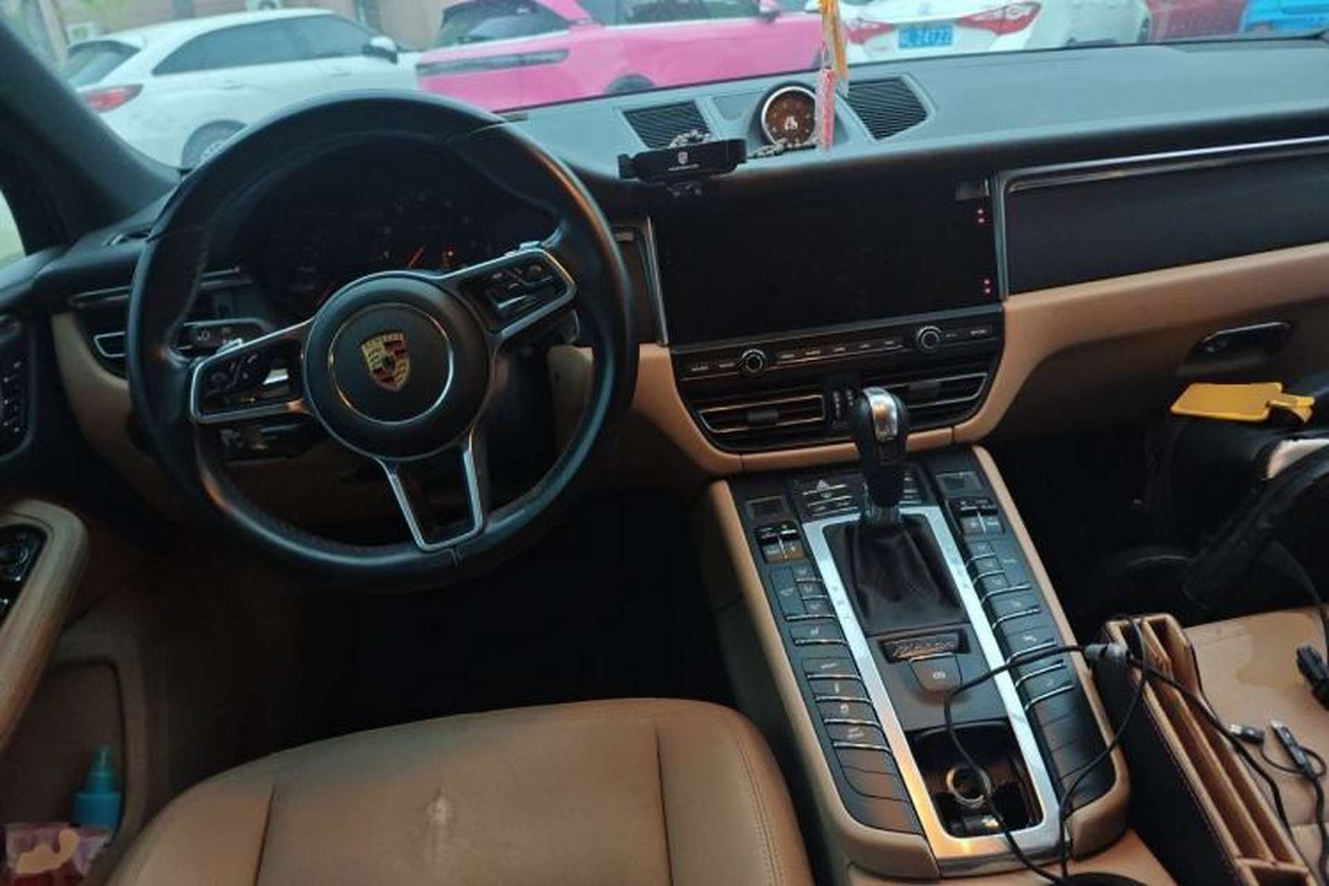 Used Porsche Macan 2021 Macan 2.0T Center Console