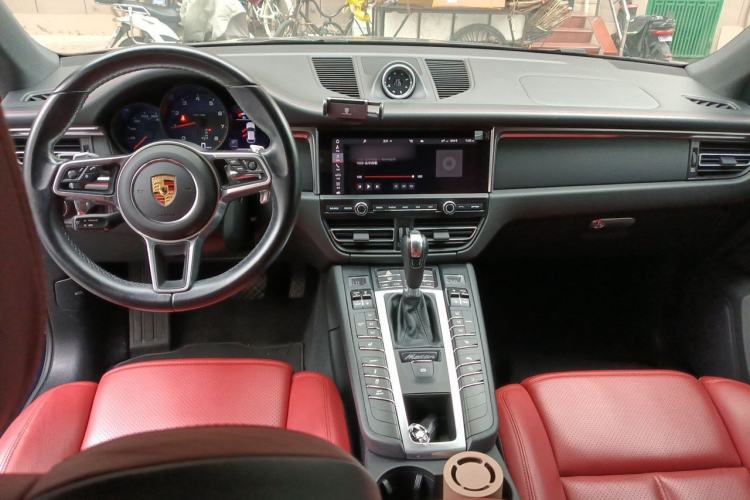 Used Porsche Macan 2021 Macan 2.0T Center Console