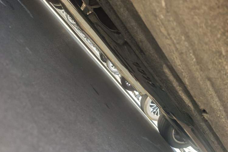 Used Porsche Macan 2021 Macan 2.0T Chassis Front Left