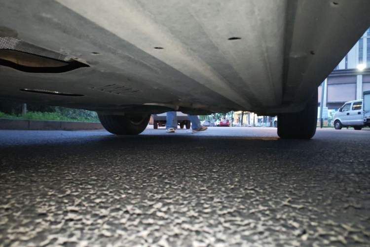 Used Porsche Macan 2021 Macan 2.0T Chassis Front Left