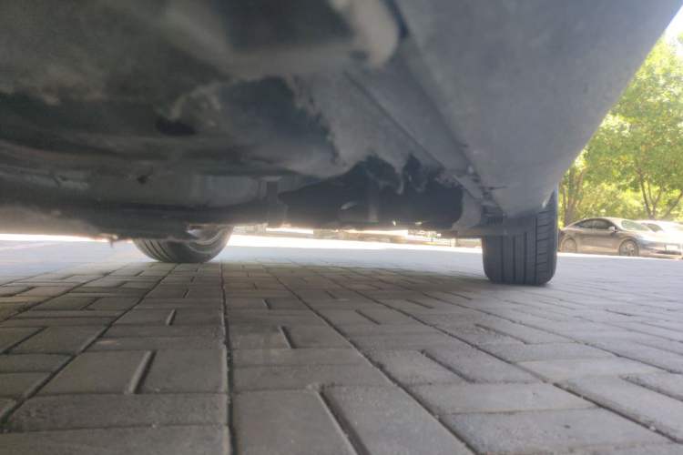 Used Porsche Macan 2021 Macan 2.0T Chassis Front Left