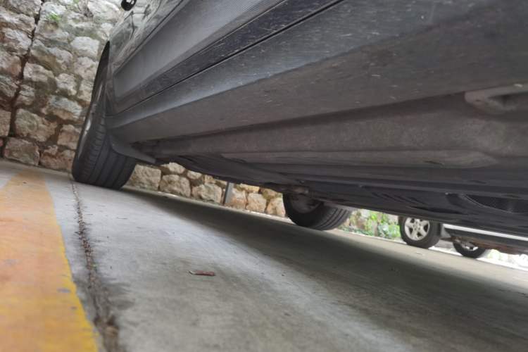 Used Porsche Macan 2021 Macan 2.0T Chassis Front Right