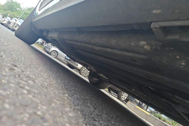 Used Porsche Macan 2021 Macan 2.0T Chassis Front Right