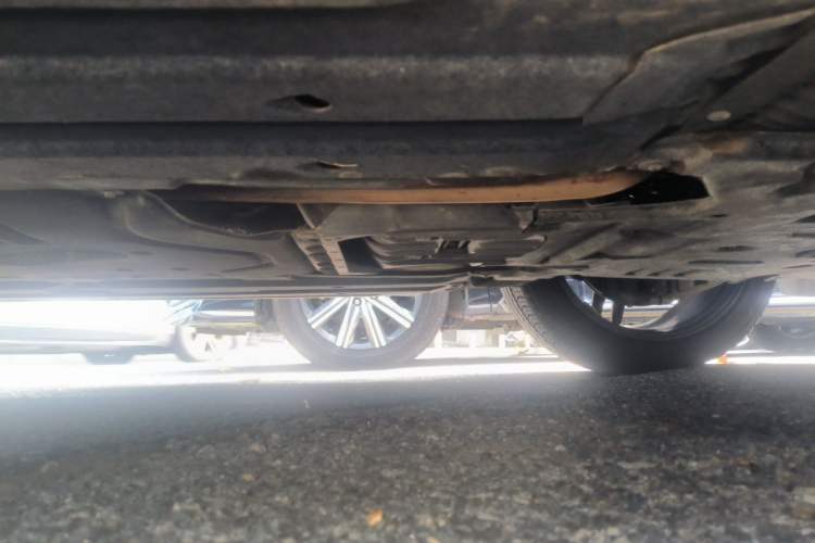 Used Porsche Macan 2021 Macan 2.0T Chassis Front Right