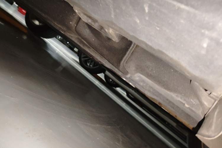 Used Porsche Macan 2021 Macan 2.0T Chassis Rear Left