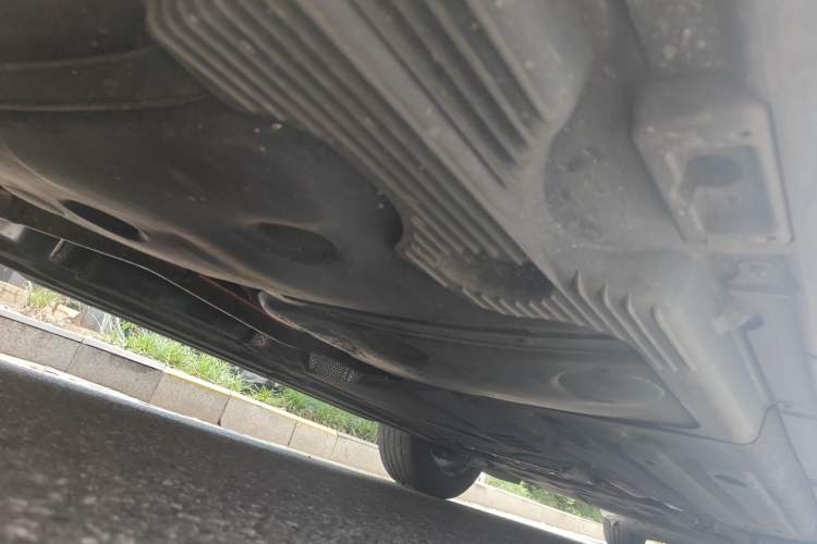 Used Porsche Macan 2021 Macan 2.0T Chassis Rear Right
