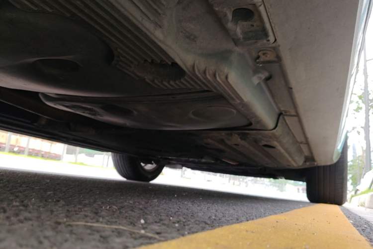 Used Porsche Macan 2021 Macan 2.0T Chassis Rear Right
