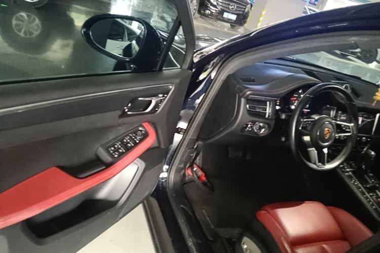 Used Porsche Macan 2021 Macan 2.0T Driver Seat