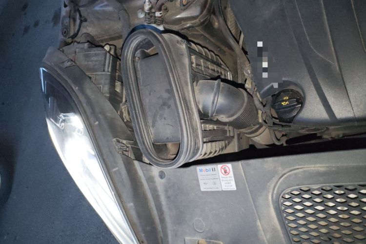 Used Porsche Macan 2021 Macan 2.0T Engine Bay Right