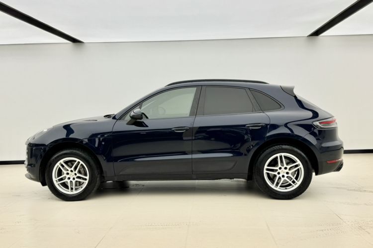 Used Porsche Macan 2021 Macan 2.0T Exterior 1