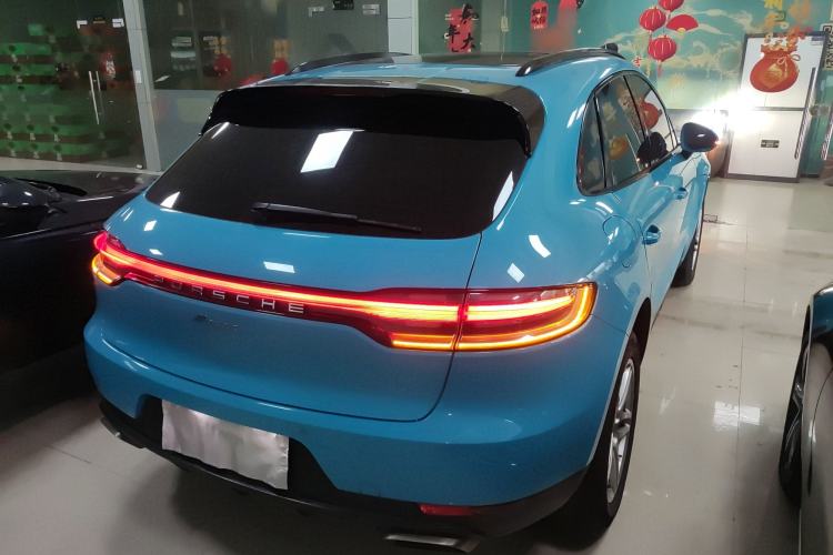 Used Porsche Macan 2021 Macan 2.0T Exterior 3