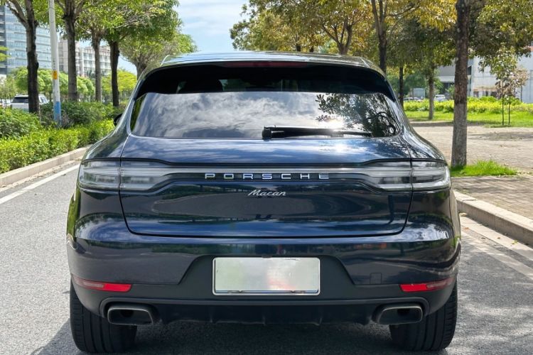 Used Porsche Macan 2021 Macan 2.0T Exterior 4