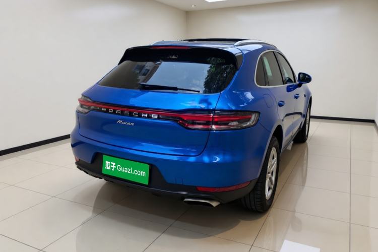 Used Porsche Macan 2021 Macan 2.0T Exterior 5