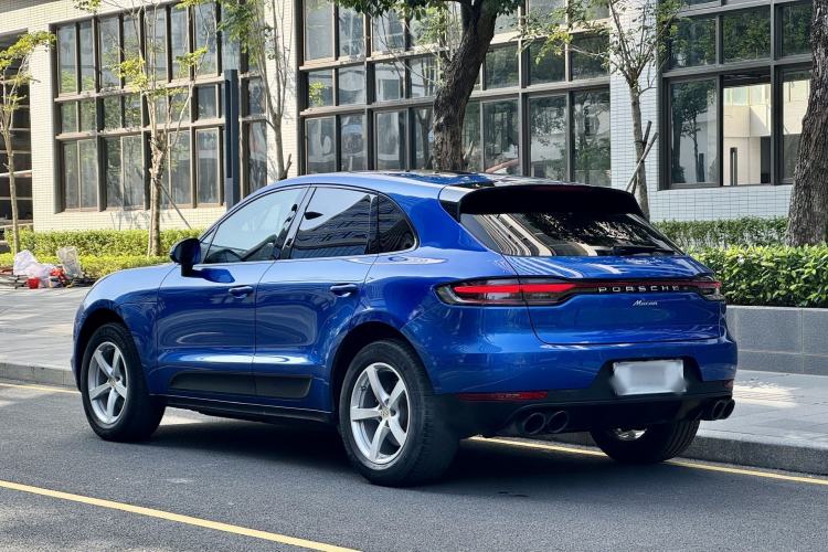 Used Porsche Macan 2021 Macan 2.0T Exterior 8