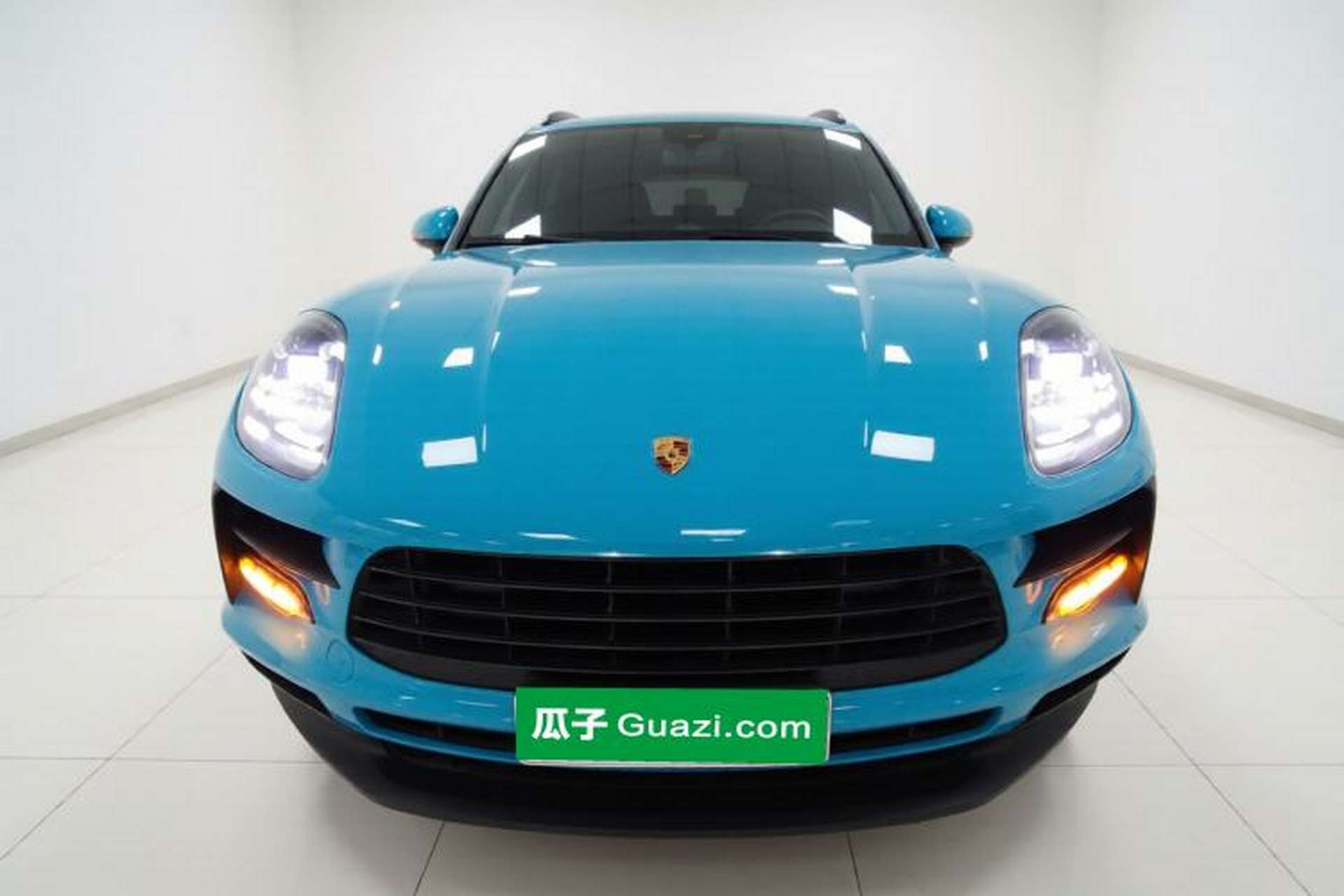 Used Porsche Macan 2021 Macan 2.0T Front