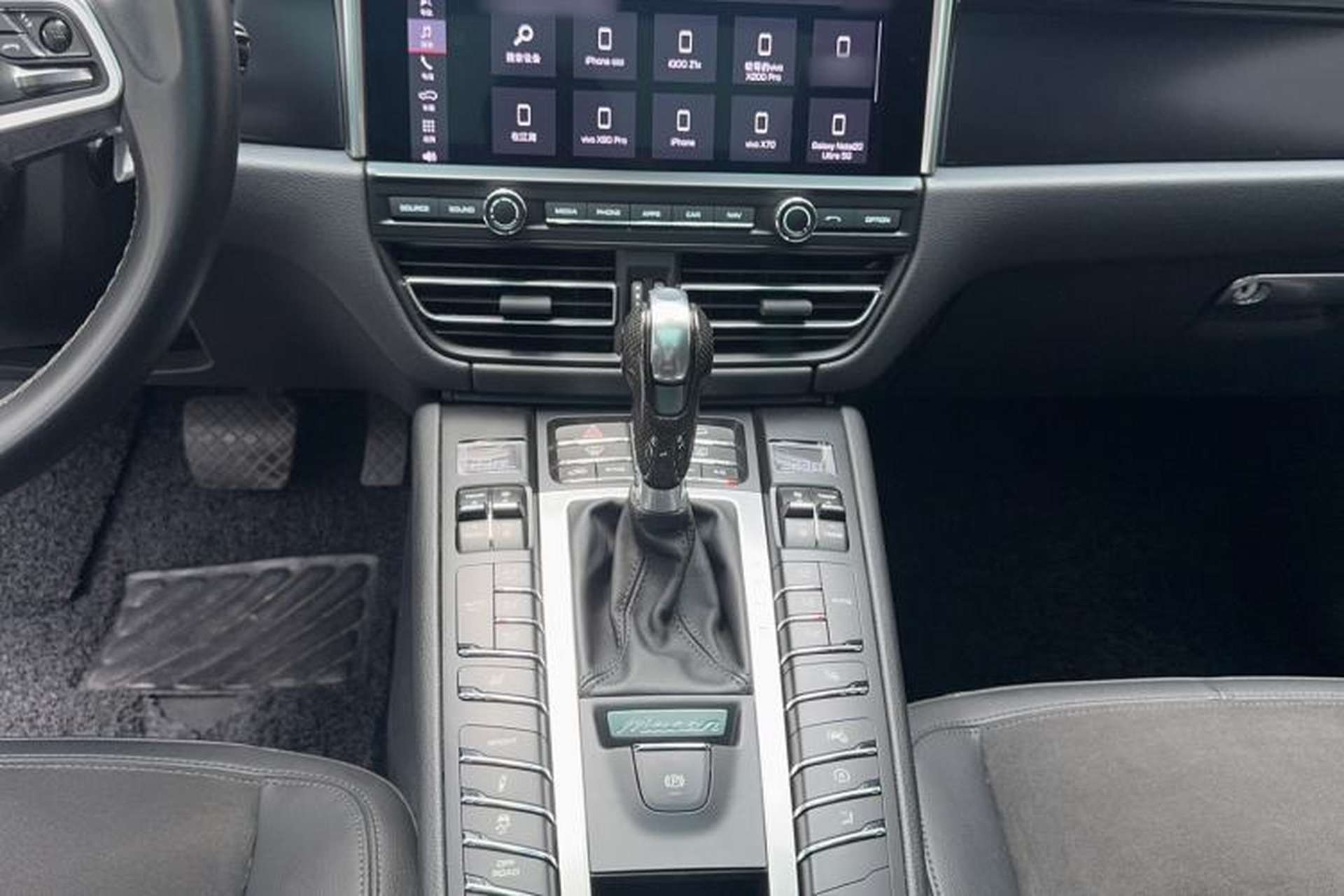Used Porsche Macan 2021 Macan 2.0T Gear Lever