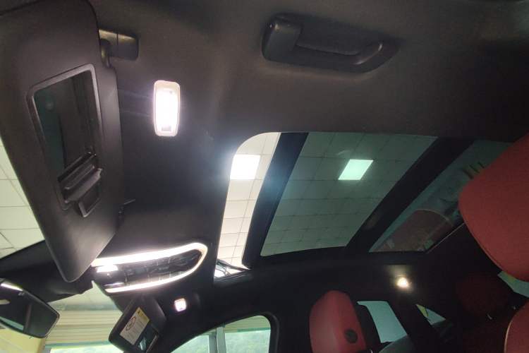 Used Porsche Macan 2021 Macan 2.0T Headliner