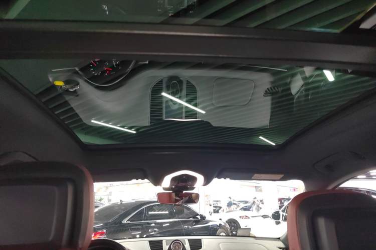 Used Porsche Macan 2021 Macan 2.0T Headliner