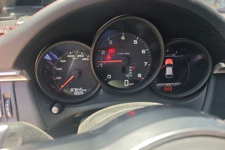 Used Porsche Macan 2021 Macan 2.0T Instrument Cluster