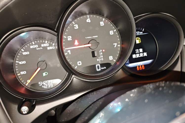 Used Porsche Macan 2021 Macan 2.0T Instrument Cluster