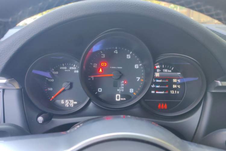 Used Porsche Macan 2021 Macan 2.0T Instrument Cluster