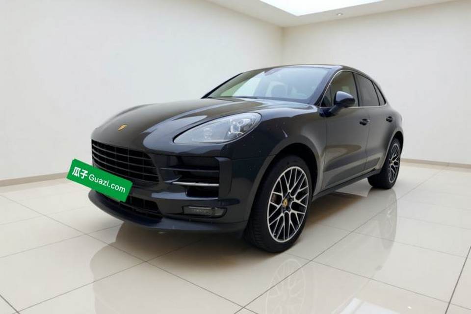 Porsche Macan 2021