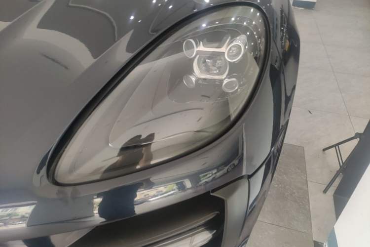 Used Porsche Macan 2021 Macan 2.0T Left Front Headlight