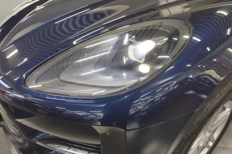 Used Porsche Macan 2021 Macan 2.0T Left Front Headlight