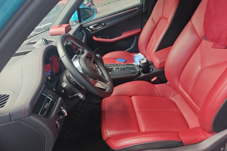 Used Porsche Macan 2021 Macan 2.0T Left Front Seat